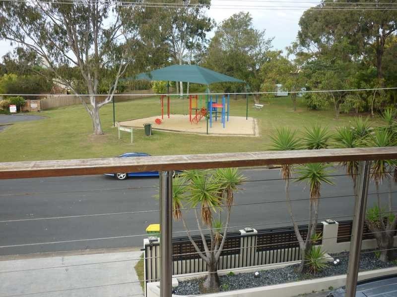 14 Bixa St, Southport QLD 4215