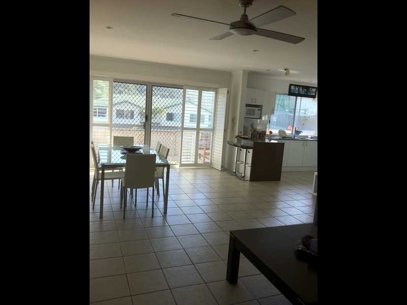 10/18 Ikkina Road, Burleigh Heads QLD 4220