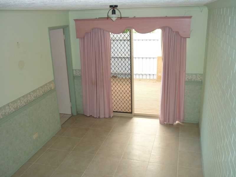 1/2 Snowgum Street, Burleigh Waters QLD 4220