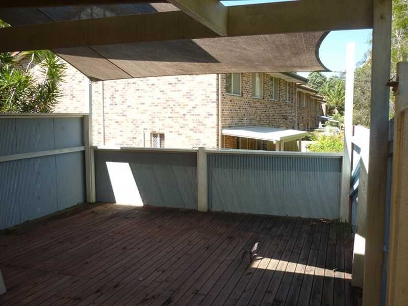 1/2 Snowgum Street, Burleigh Waters QLD 4220