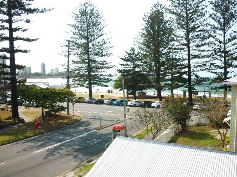 3/59 Hayle Street, Burleigh Heads QLD 4220