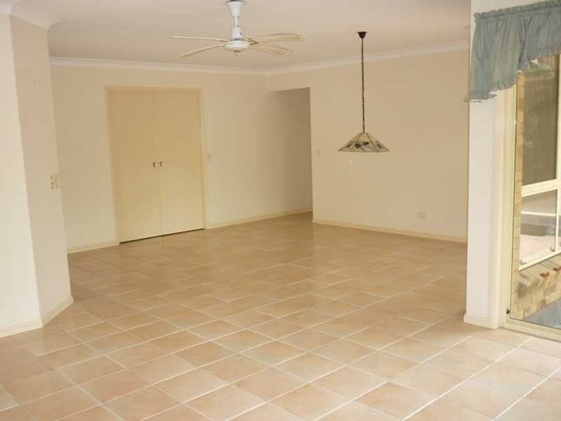 1 Clare Court, Tallebudgera Valley QLD 4228