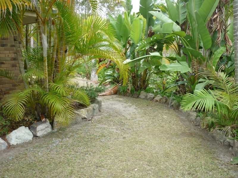 1 Clare Court, Tallebudgera Valley QLD 4228