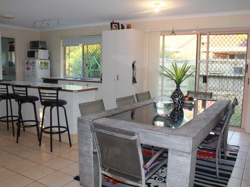 9 Casetta Court, Varsity Lakes QLD 4227