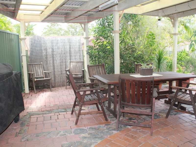 2/7 Morinda Way, Labrador QLD 4215