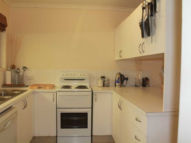 2/7 Morinda Way, Labrador QLD 4215