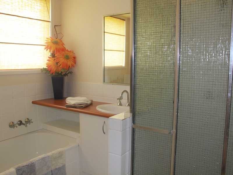 2/7 Morinda Way, Labrador QLD 4215