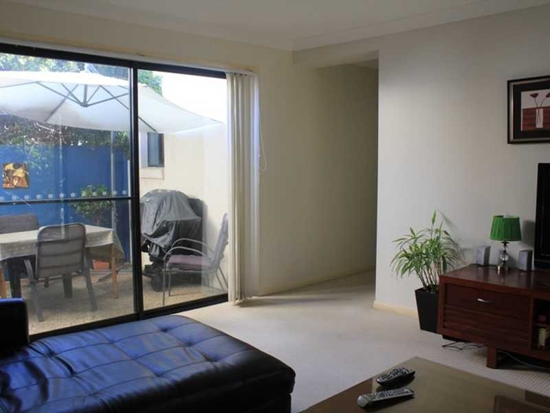 64A/64 Gilston Rd, Nerang QLD 4211