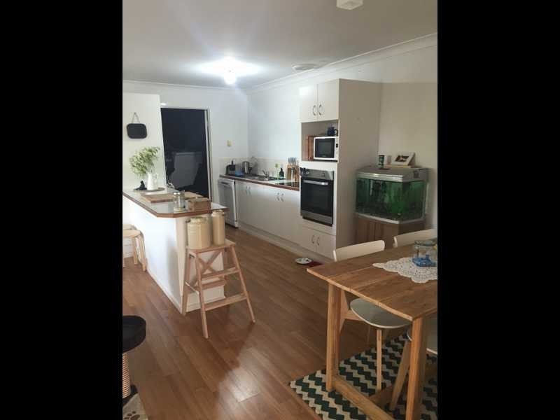 1/40 Montezuma Drive, Burleigh Waters QLD 4220