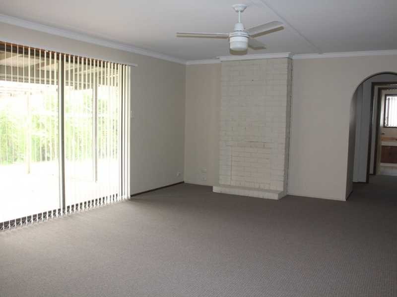 21 Narrabri Court, Gaven QLD 4211