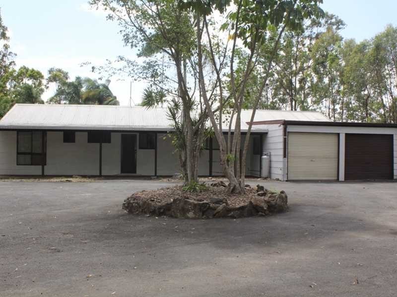 21 Narrabri Court, Gaven QLD 4211