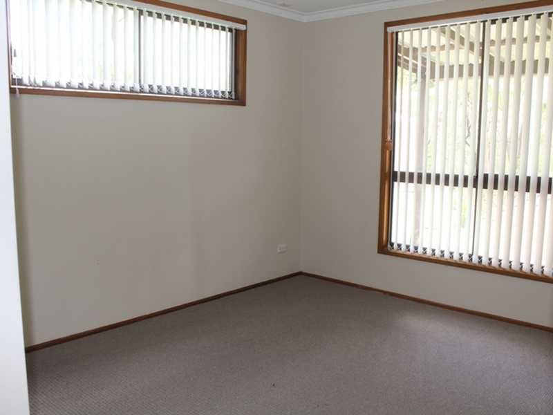 21 Narrabri Court, Gaven QLD 4211