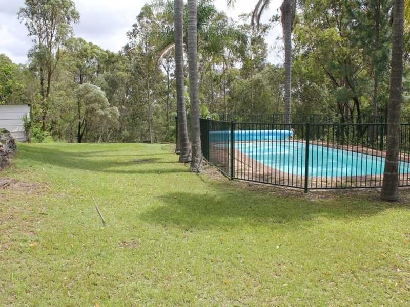 21 Narrabri Court, Gaven QLD 4211