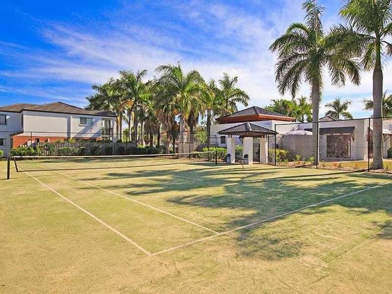 216/64 Gilston Road, Nerang QLD 4211