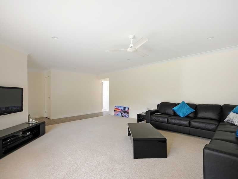 6 Worth Ct, Upper Coomera QLD 4209
