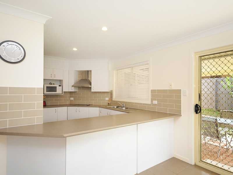 6 Worth Ct, Upper Coomera QLD 4209