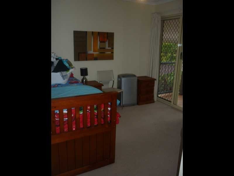3/18-20 Stephen Street, Burleigh Heads QLD 4220