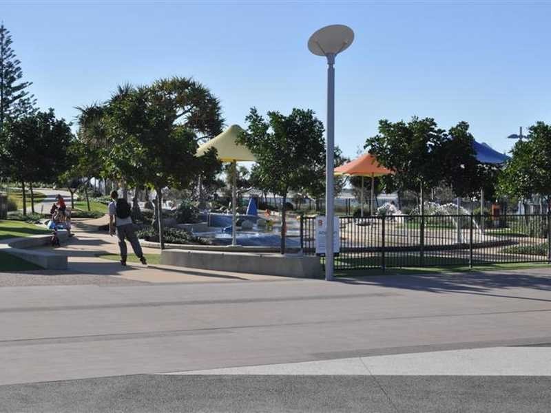 5/217-219 Scarborough Street, Southport QLD 4215