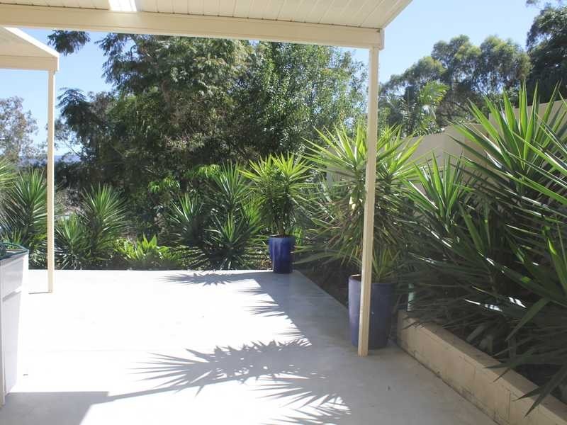 8 Reserve Street, Burleigh Heads QLD 4220