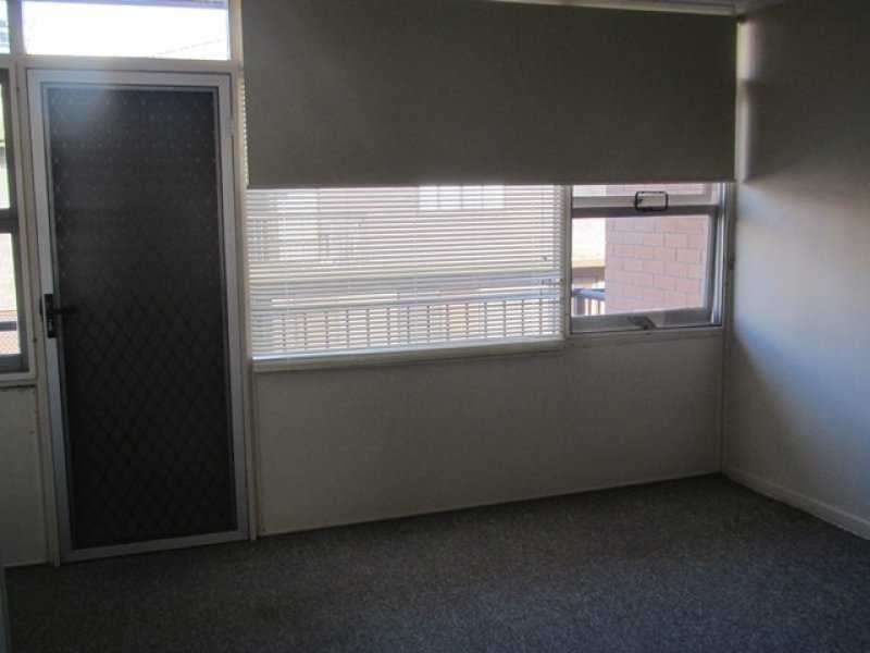 4/18-20 Peerless Ave, Mermaid Beach QLD 4218