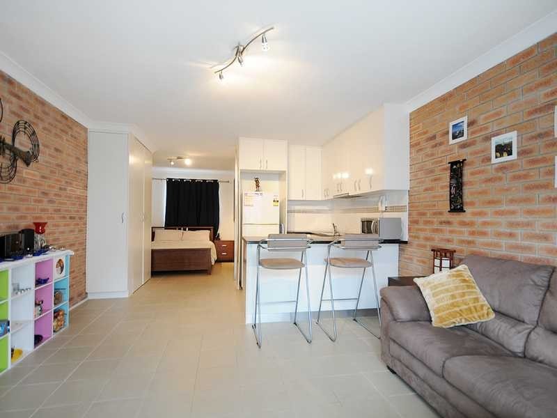 7/46 Brighton Street, Labrador QLD 4215