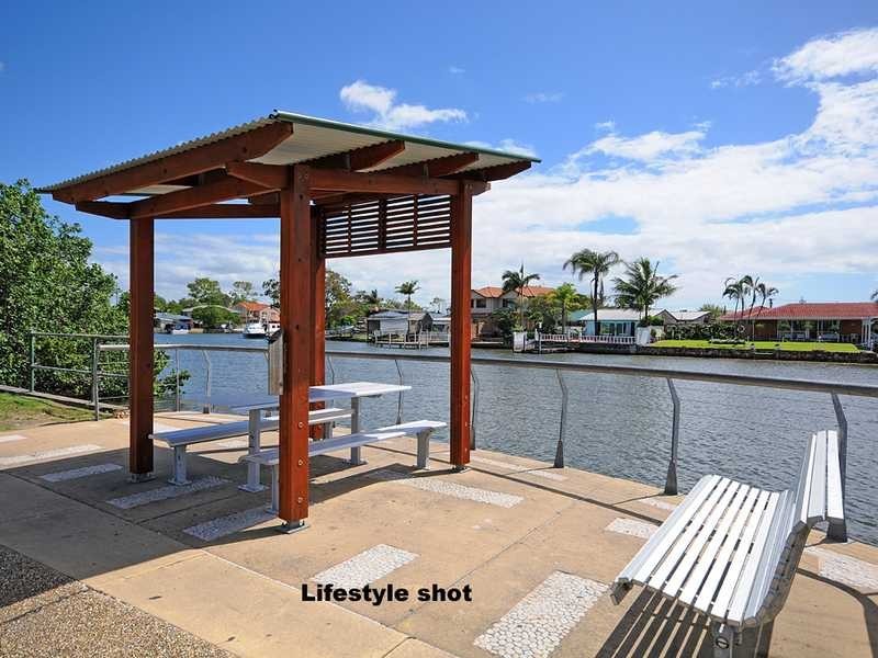 7/46 Brighton Street, Labrador QLD 4215