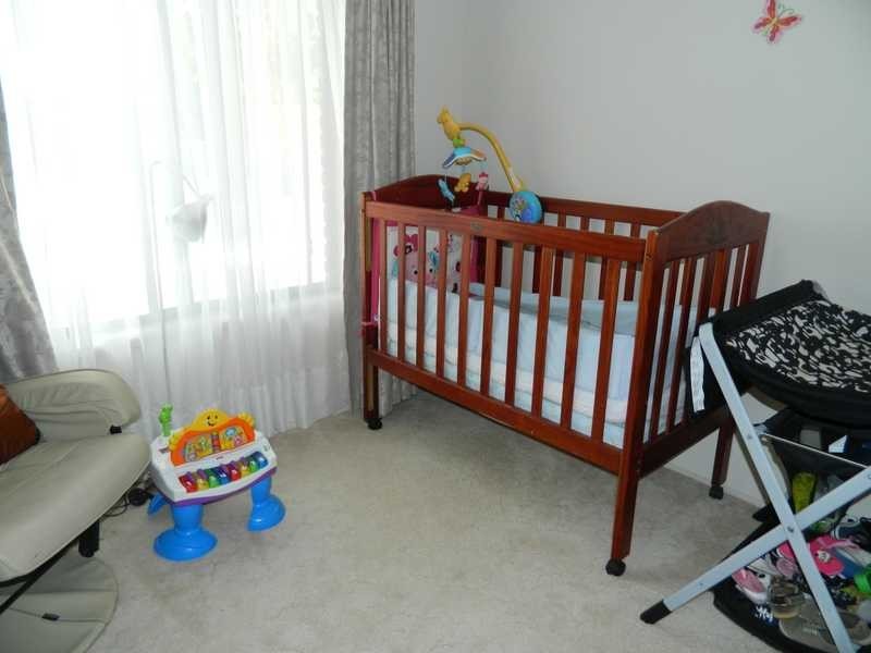 1 Yerrecoin Place, Burleigh Waters QLD 4220