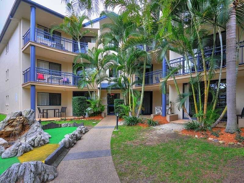 290/2360 Gold Coast Hwy, Mermaid Waters QLD 4218