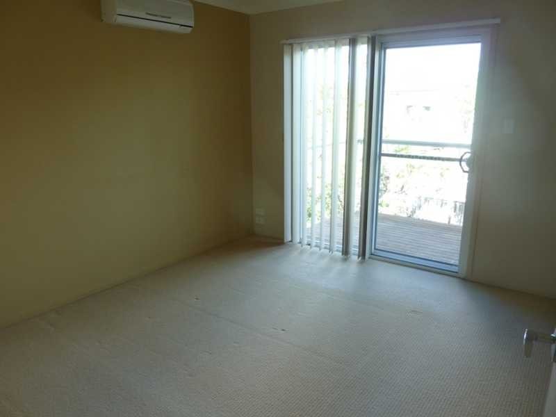 94/1 Sauvignon Parade, Upper Coomera QLD 4209