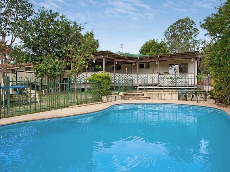 9 Willow Street, Varsity Lakes QLD 4227