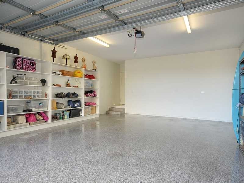 8 Reserve Street, Burleigh Heads QLD 4220