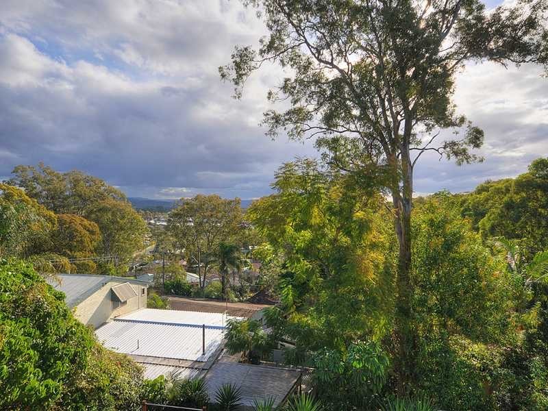 8 Reserve Street, Burleigh Heads QLD 4220