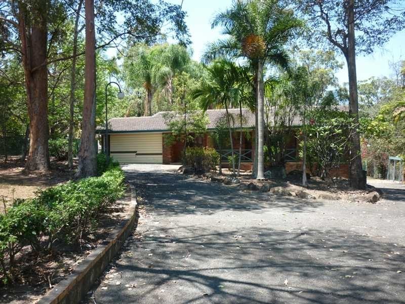 7 Piallingo Street, Mudgeeraba QLD 4213