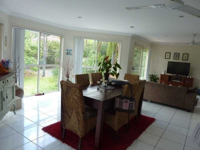 1/3 Bellview Crescent, Ashmore QLD 4214