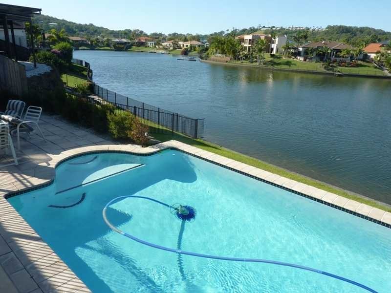 7 Palmyra Court, Burleigh Waters QLD 4220