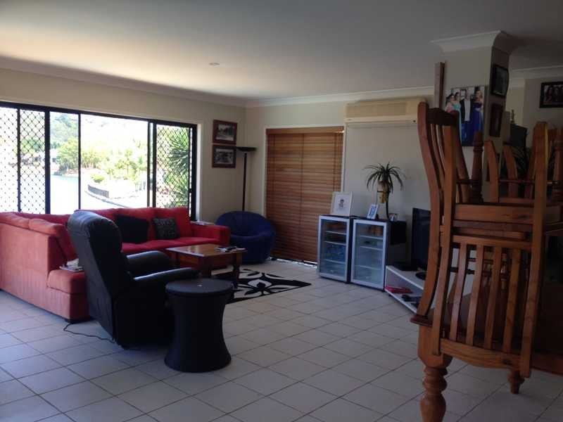 7 Palmyra Court, Burleigh Waters QLD 4220