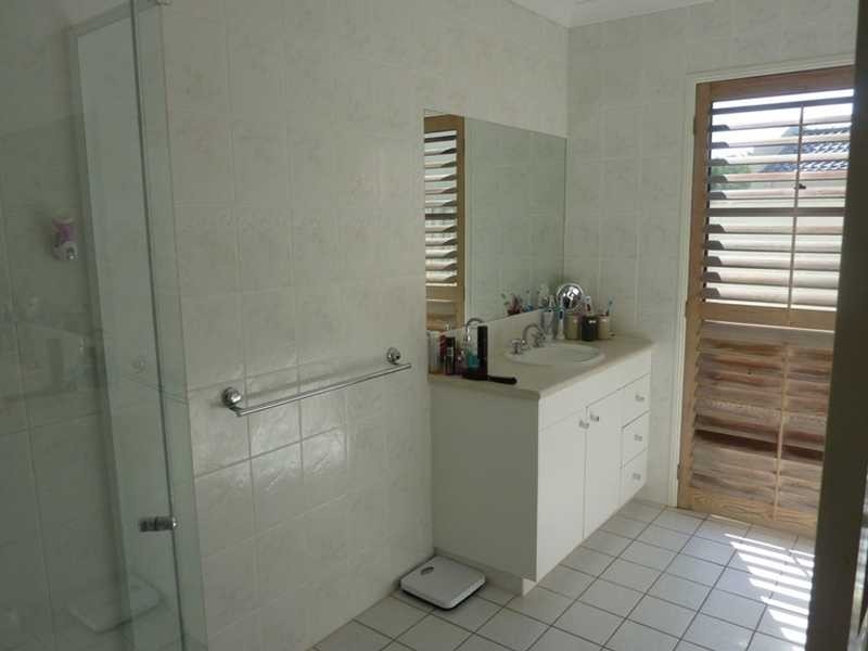 7 Palmyra Court, Burleigh Waters QLD 4220