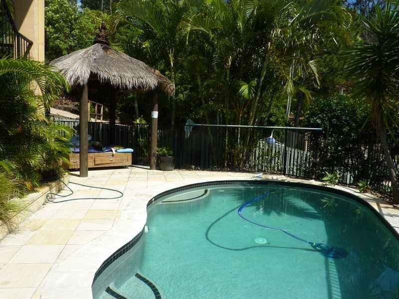 12 Bronzewing Close, Elanora QLD 4221