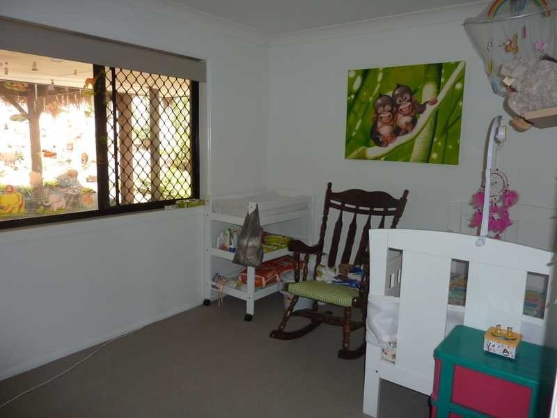 12 Bronzewing Close, Elanora QLD 4221