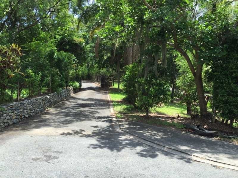 6 Bellview Crescent, Ashmore QLD 4214