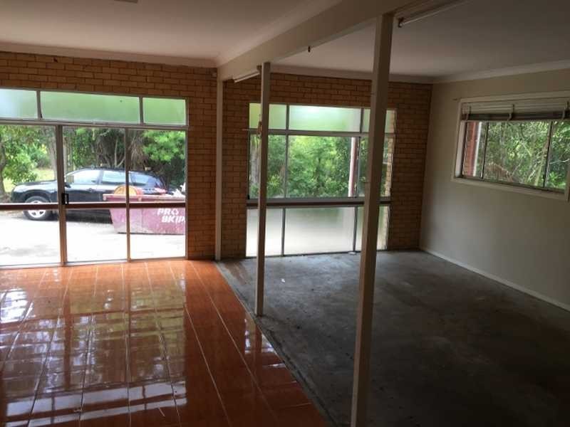 6 Bellview Crescent, Ashmore QLD 4214