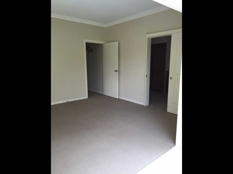 6 Bellview Crescent, Ashmore QLD 4214