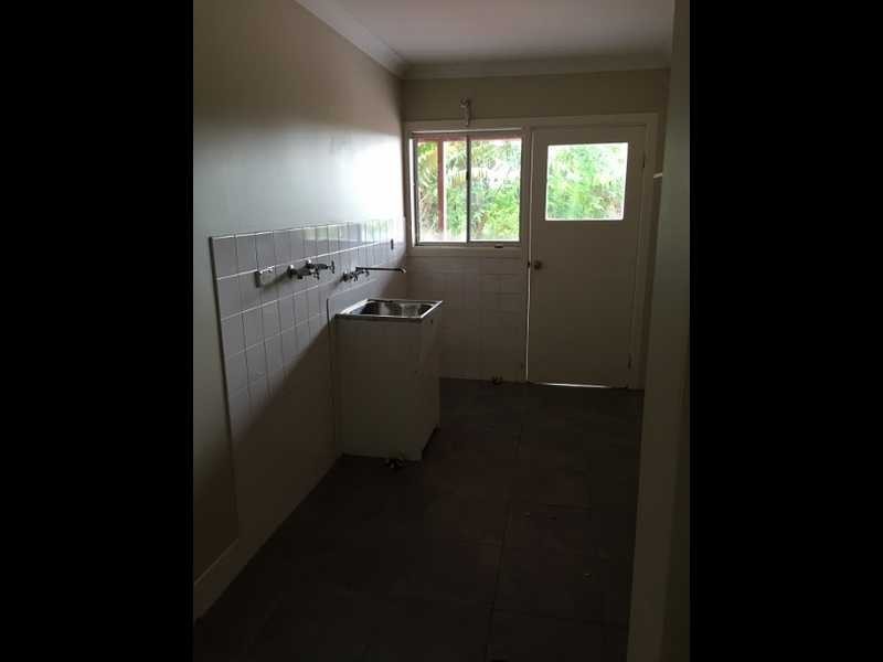 6 Bellview Crescent, Ashmore QLD 4214