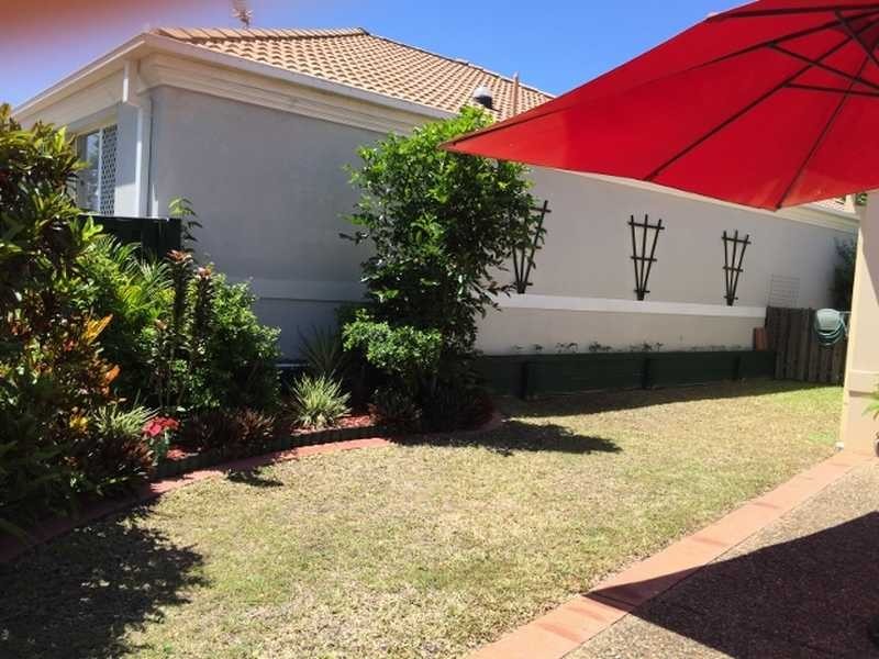 2/80 Langport Parade, Mudgeeraba QLD 4213