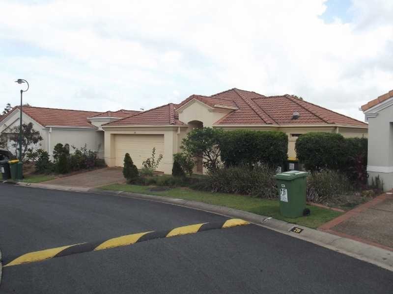 2/80 Langport Parade, Mudgeeraba QLD 4213