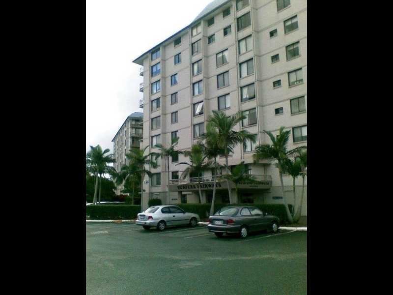 3/13 Fairway Drive, Clear Island Waters QLD 4226