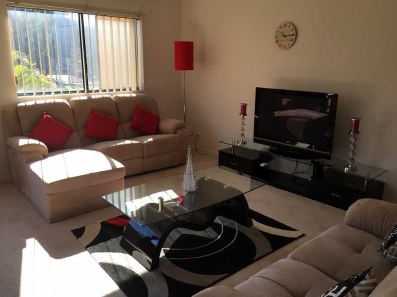 Unit 15/10-12 Spendelove Street, Southport QLD 4215