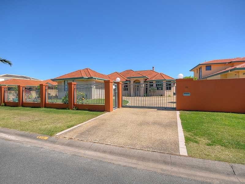 84 Dipper Drive, Burleigh Waters QLD 4220