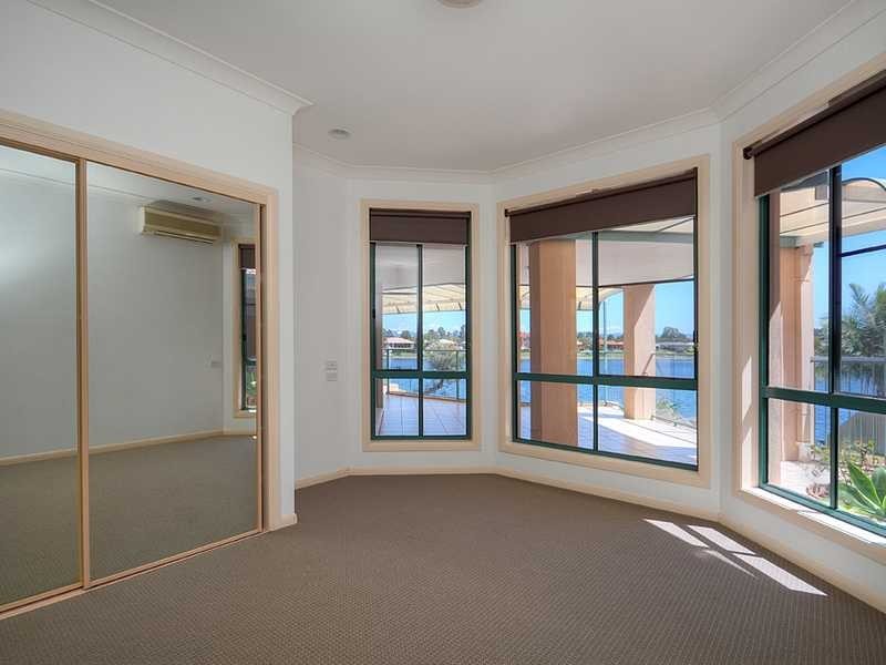 84 Dipper Drive, Burleigh Waters QLD 4220