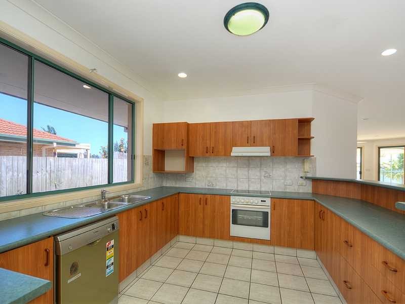 84 Dipper Drive, Burleigh Waters QLD 4220